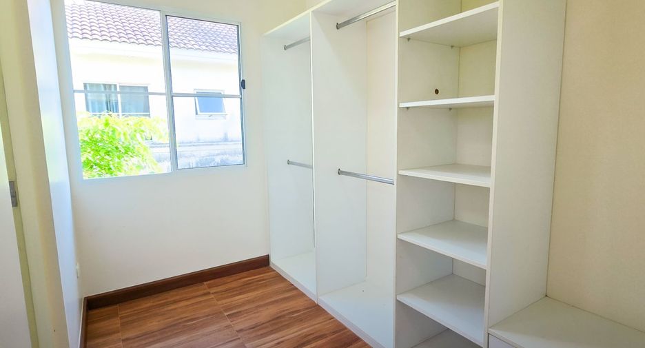 Haus zum Kauf mit 3 Zimmer in Bang Phli, Samut Prakan