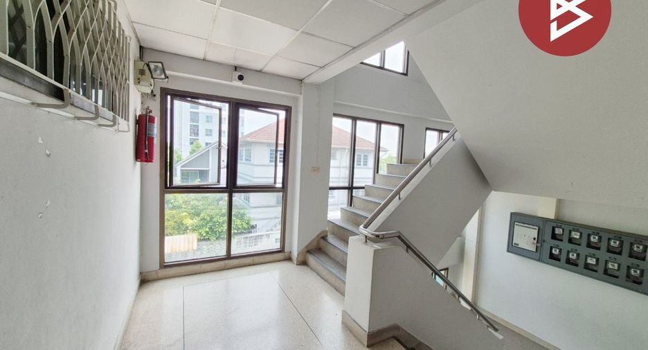 À vendre 1 chambre condo à Mueang Samut Prakan, Samut Prakan