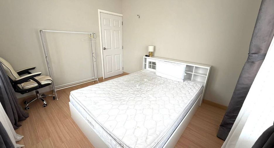 For sale 3 bedrooms house in Saraphi, Chiang Mai