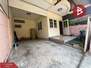 For sale 3 ベッドルーム townhouse in Mueang Samut Prakan, Samut Prakan