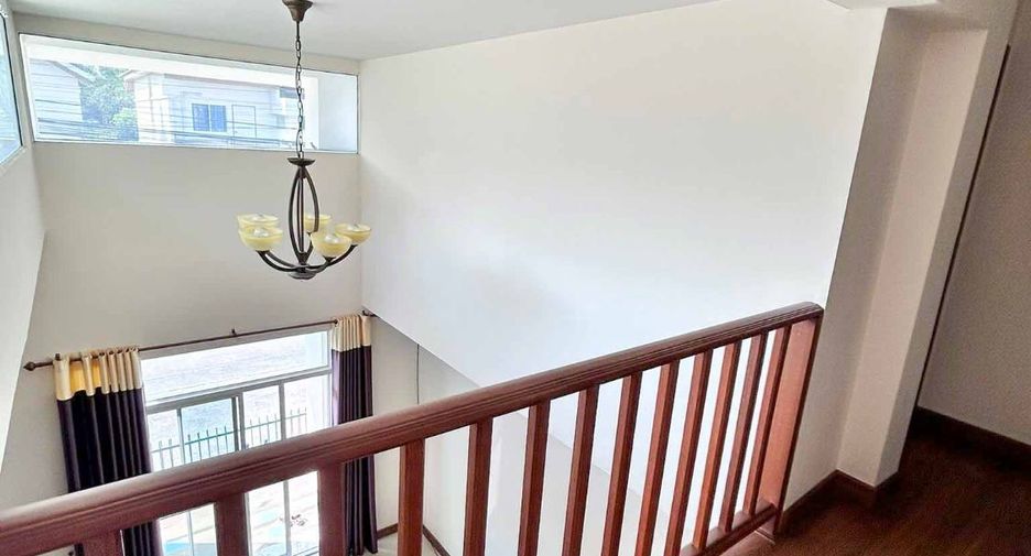 For rent 4 bedrooms house in San Sai, Chiang Mai