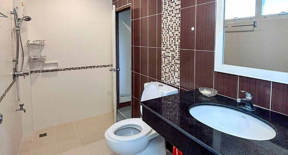 For rent 4 bedrooms house in San Sai, Chiang Mai