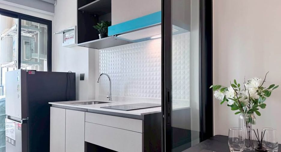Wohnung zur Miete mit 1 Zimmer in Lat Phrao, Bangkok