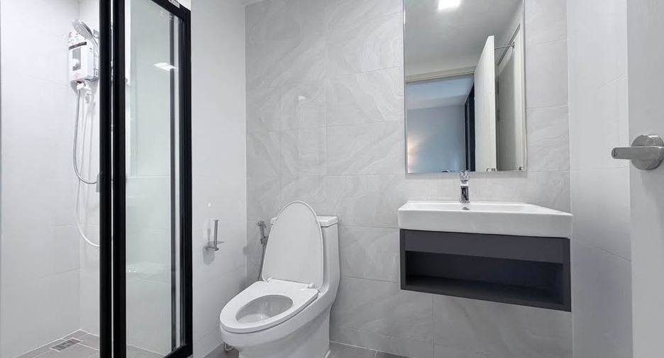 Wohnung zur Miete mit 1 Zimmer in Lat Phrao, Bangkok