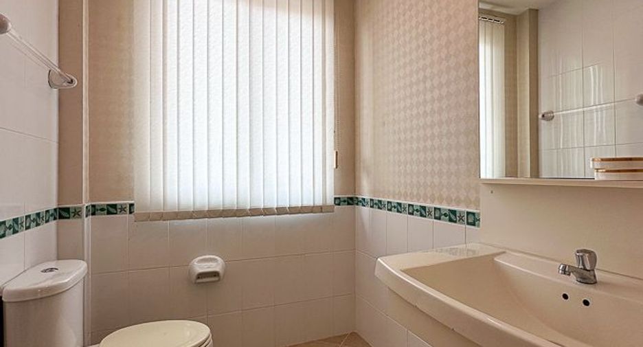 Аренда и продажа 3 спальни дом в Сан Саи, Чианг Маи