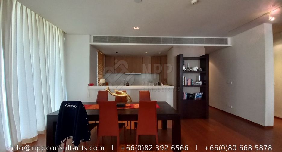 For sale 4 ベッドルーム condo in Sathon, Bangkok