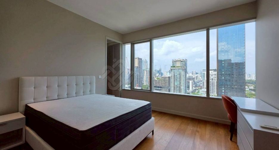 For sale 4 bedrooms condo in Pathum Wan, Bangkok