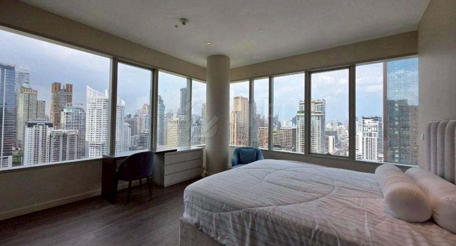 For sale 4 bedrooms condo in Pathum Wan, Bangkok