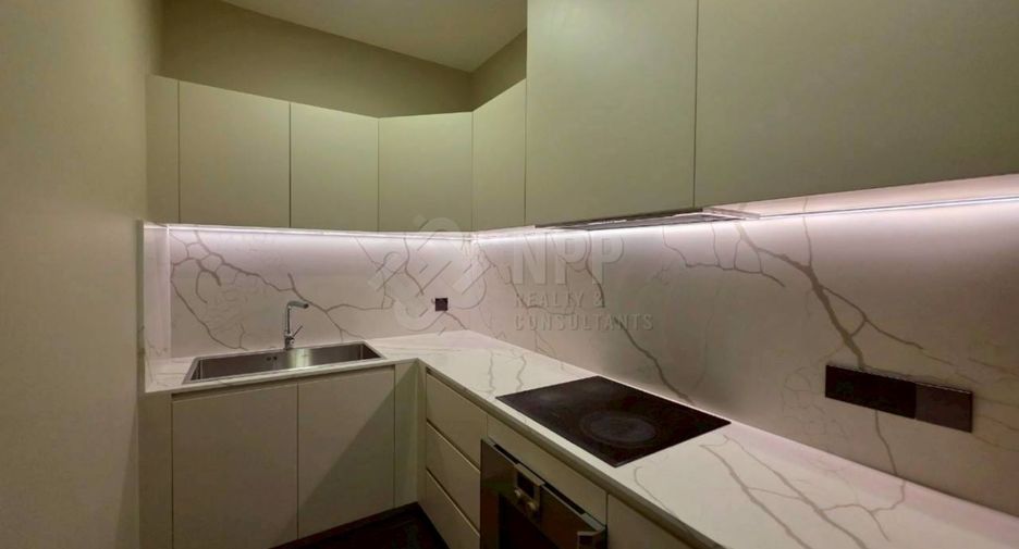 For sale 4 bedrooms condo in Pathum Wan, Bangkok