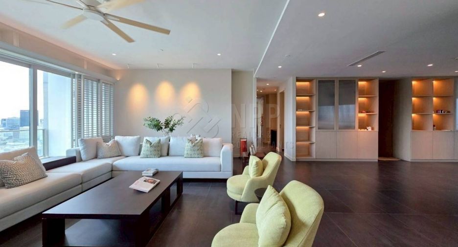 For sale 4 bedrooms condo in Pathum Wan, Bangkok