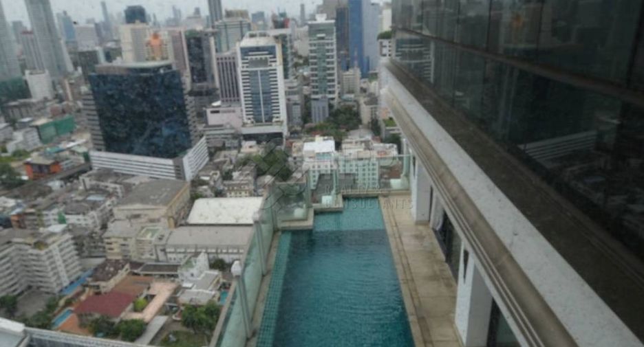 À vendre 3 chambres condo à Watthana, Bangkok