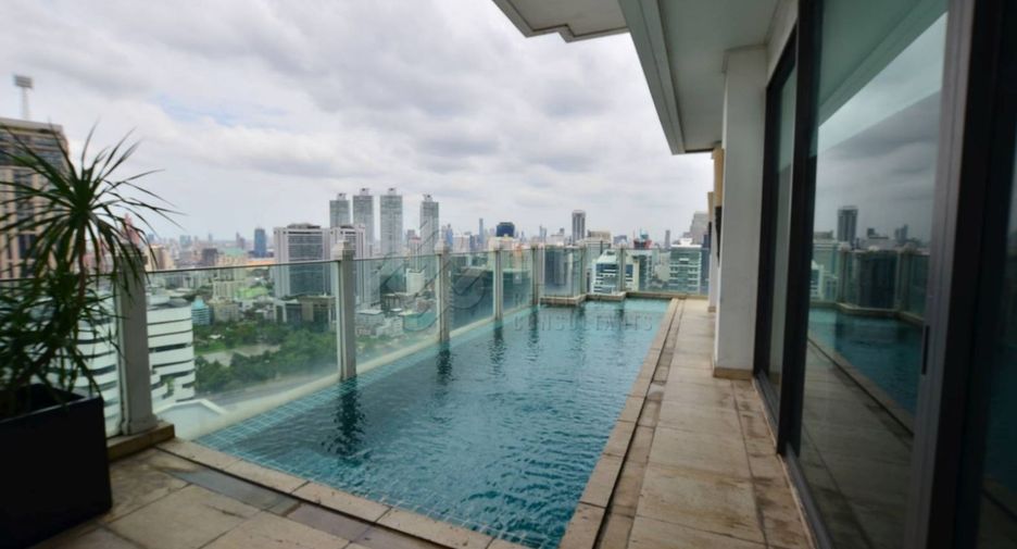 À vendre 3 chambres condo à Watthana, Bangkok