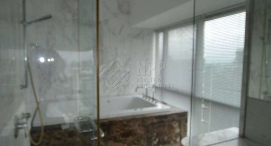 À vendre 3 chambres condo à Watthana, Bangkok