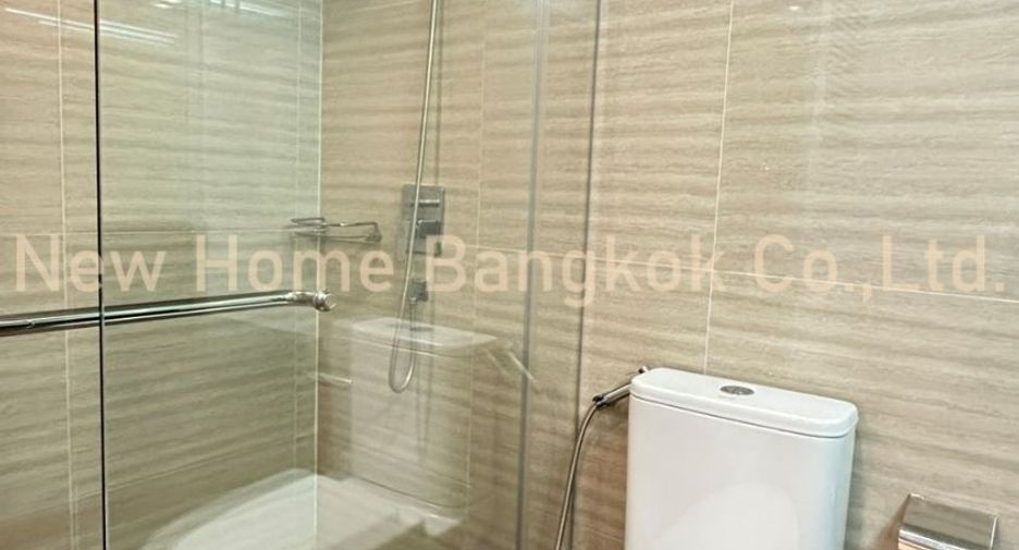 For rent 3 bedrooms condo in Sathon, Bangkok