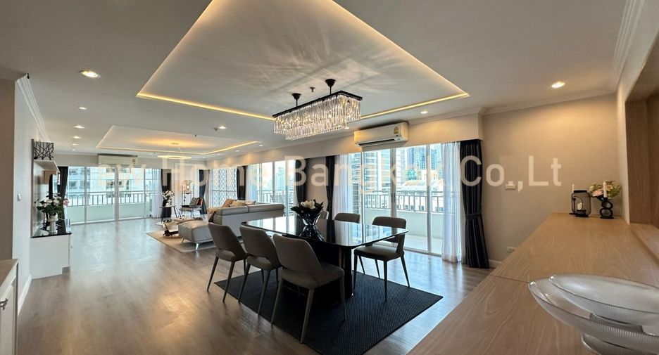 For rent 3 bedrooms condo in Sathon, Bangkok
