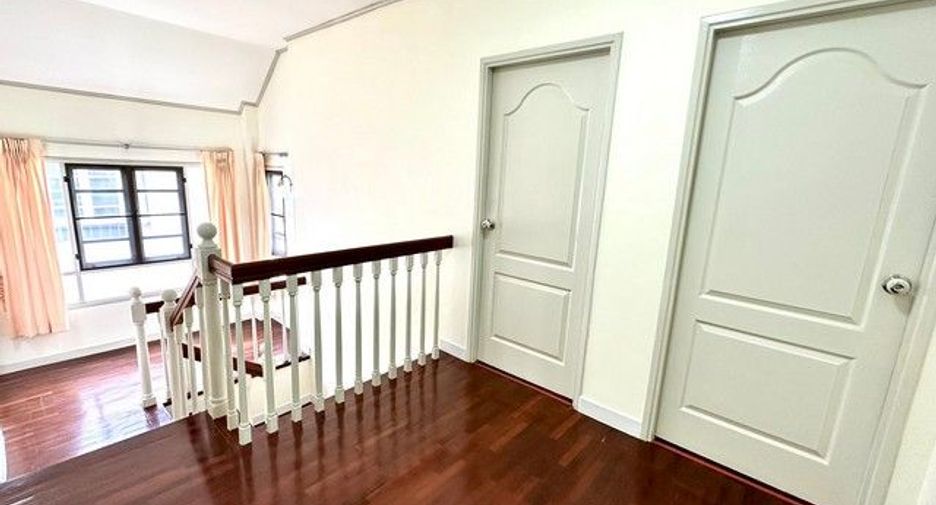 For rent 3 bedrooms house in Min Buri, Bangkok