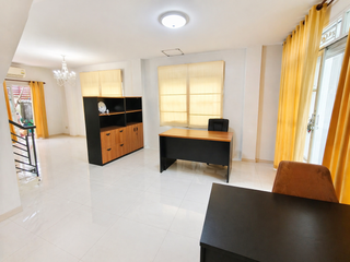 ขาย 3 ห้องนอน ทาวน์เฮ้าส์ ใน มีนบุรี, กรุงเทพฯ