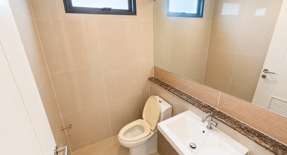 For sale 3 bedrooms house in Khlong Sam Wa, Bangkok