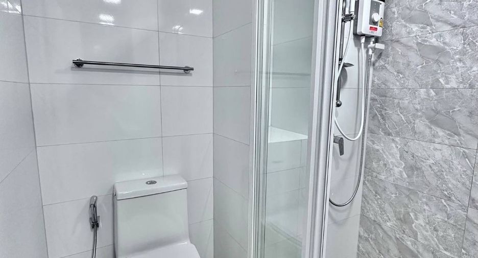 For rent 1 bed condo in Suan Luang, Bangkok
