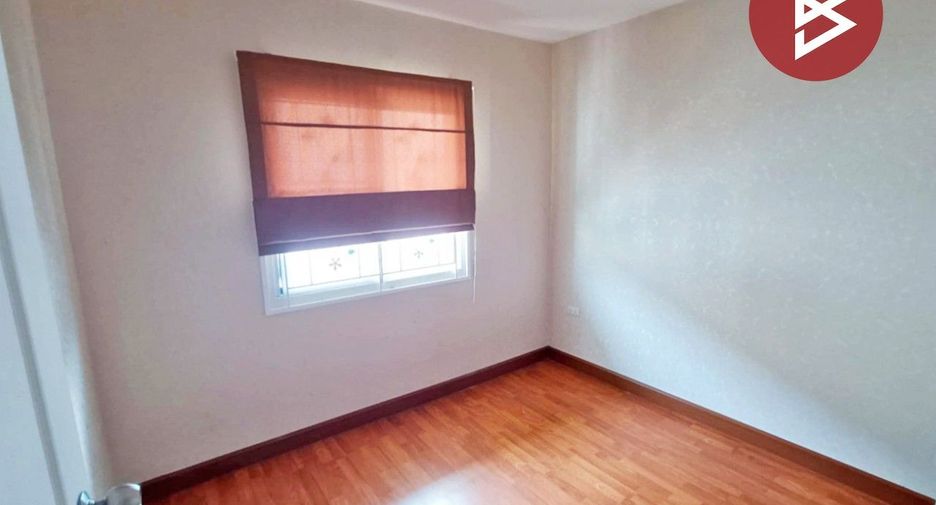 For sale 4 bedrooms townhouse in Lam Luk Ka, Pathum Thani