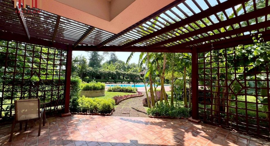 For sale 3 bedrooms condo in Pak Kret, Nonthaburi