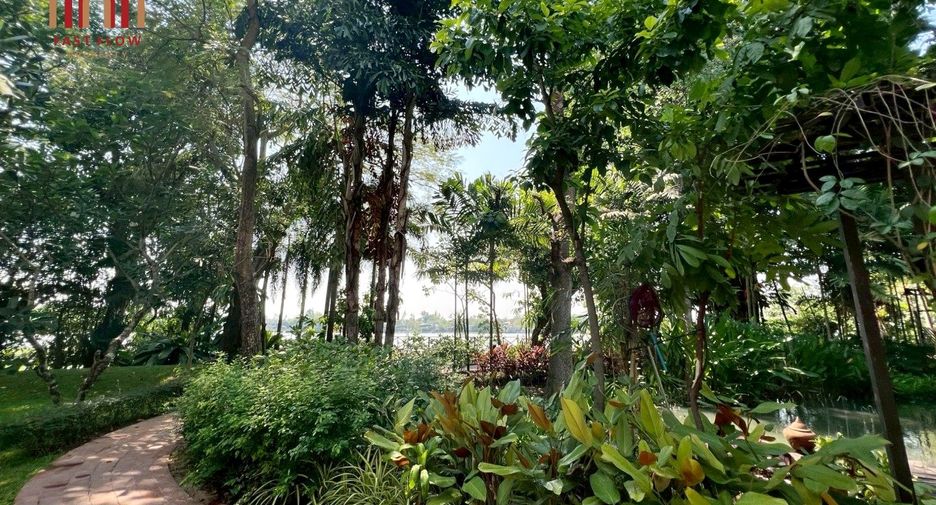 For sale 3 bedrooms condo in Pak Kret, Nonthaburi