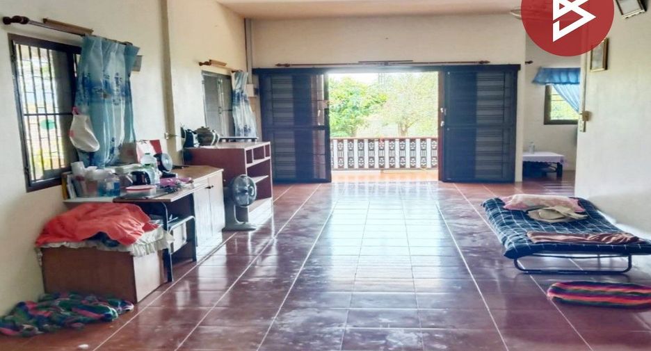 Haus zum Kauf mit 1 Zimmer in Mueang Ratchaburi, Ratchaburi