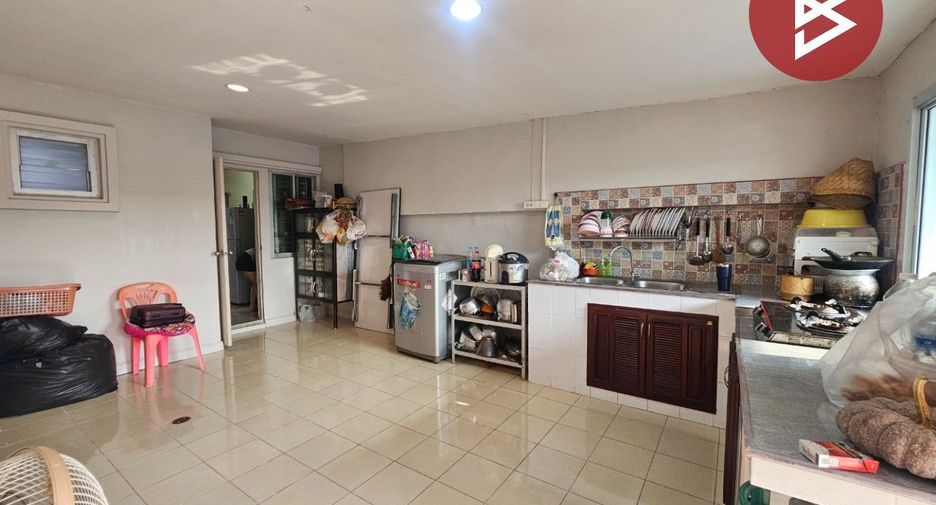 For sale 2 bedrooms townhouse in Bang Phli, Samut Prakan
