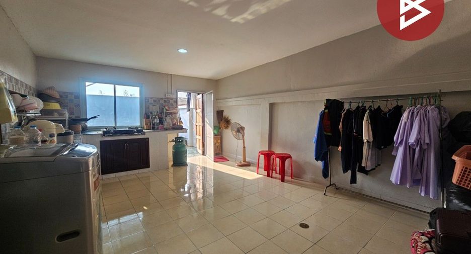 For sale 2 bedrooms townhouse in Bang Phli, Samut Prakan