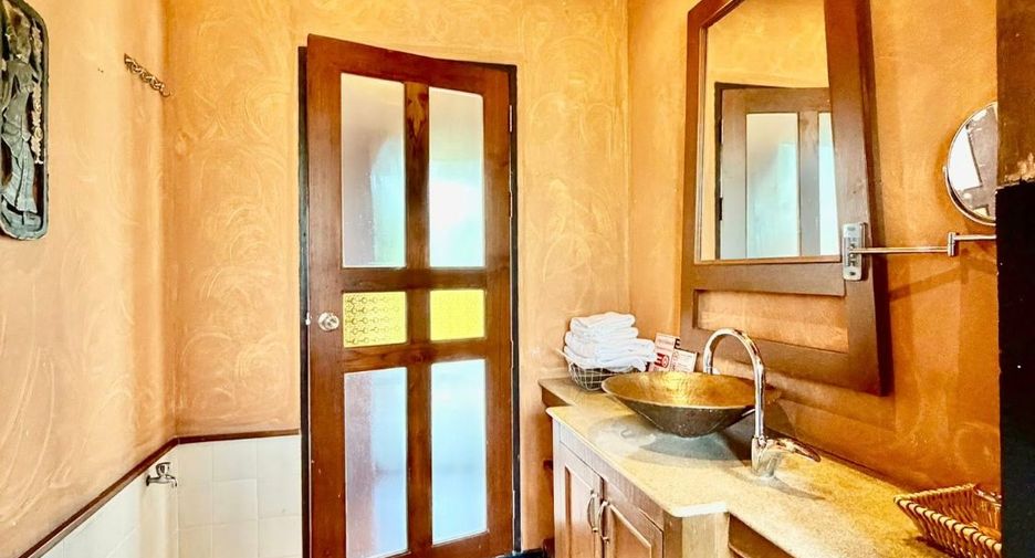 For rent 4 bedrooms villa in Jomtien, Pattaya