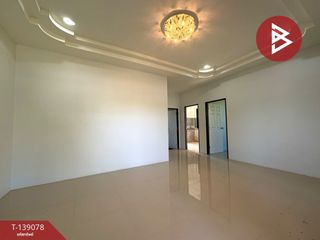 For sale 3 bedrooms house in Mueang Nakhon Sawan, Nakhon Sawan