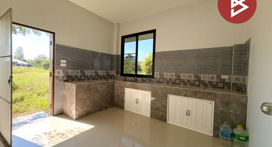 Продажа 3 спальни дом в Mueang Nakhon Sawan, Накхонсаван