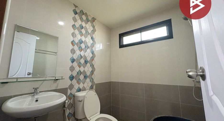 Продажа 3 спальни дом в Mueang Nakhon Sawan, Накхонсаван