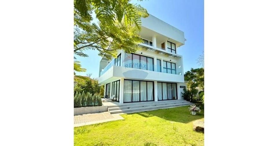 For rent 3 bedrooms villa in Ko Samui, Surat Thani
