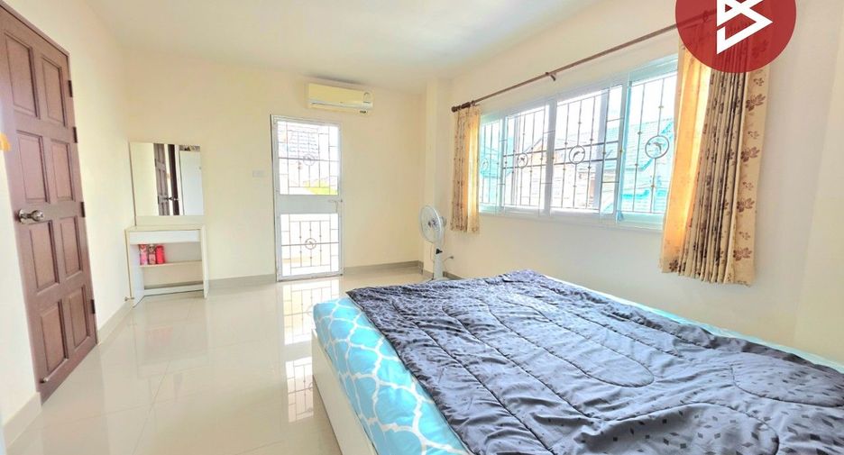 For sale 3 bedrooms house in Mueang Chon Buri, Chonburi