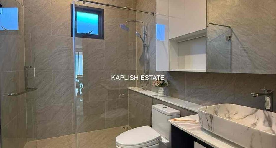 For rent 4 bedrooms villa in Bang Lamung, Chonburi