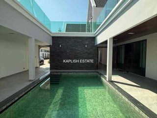 For Rent 4 Bedroom Villa In Bang Lamung, Chonburi