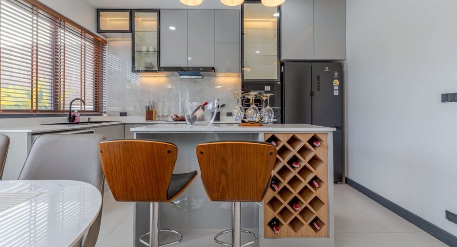 Villa en venta de 3 habitaciones en Bang Lamung, Chonburi