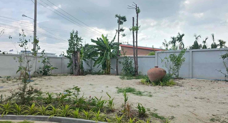 Villa en alquiler de 4 habitaciones en Sattahip, Chonburi
