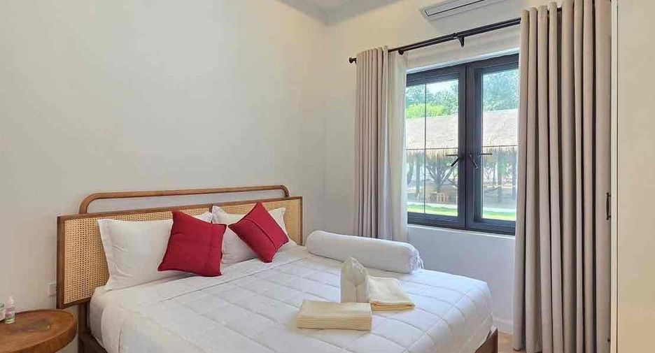 Villa en alquiler de 4 habitaciones en Sattahip, Chonburi