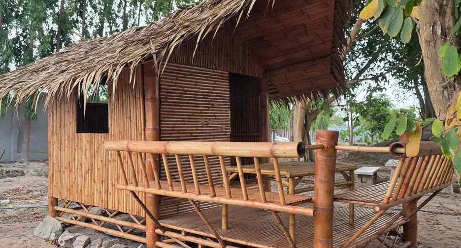 Villa en alquiler de 4 habitaciones en Sattahip, Chonburi