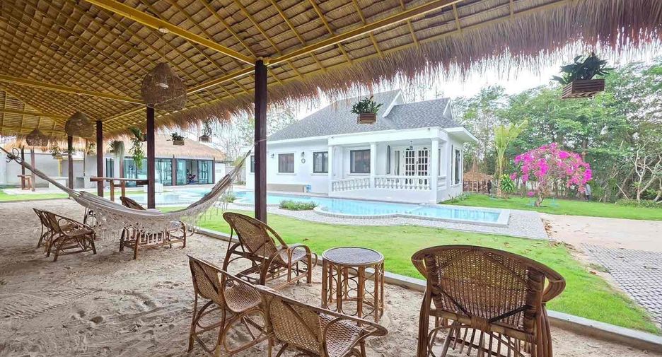 Villa en alquiler de 4 habitaciones en Sattahip, Chonburi