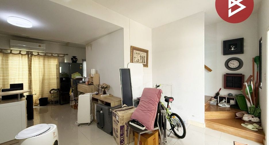 For sale 3 bedrooms townhouse in Pak Kret, Nonthaburi