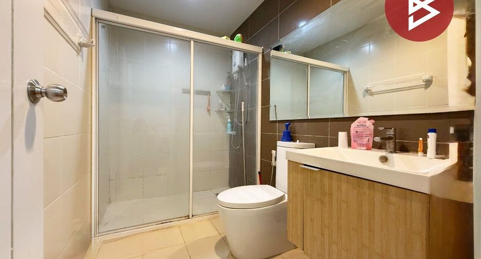 For sale 3 bedrooms townhouse in Pak Kret, Nonthaburi