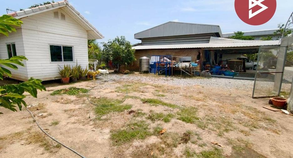 For sale warehouse in Mueang Samut Prakan, Samut Prakan