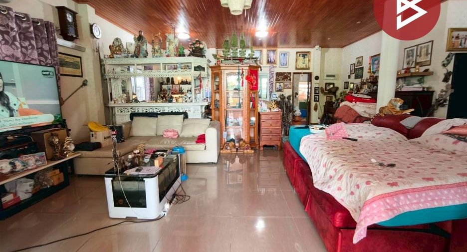 For sale warehouse in Mueang Samut Prakan, Samut Prakan