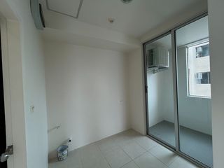 For sale 1 bed condo in Si Racha, Chonburi
