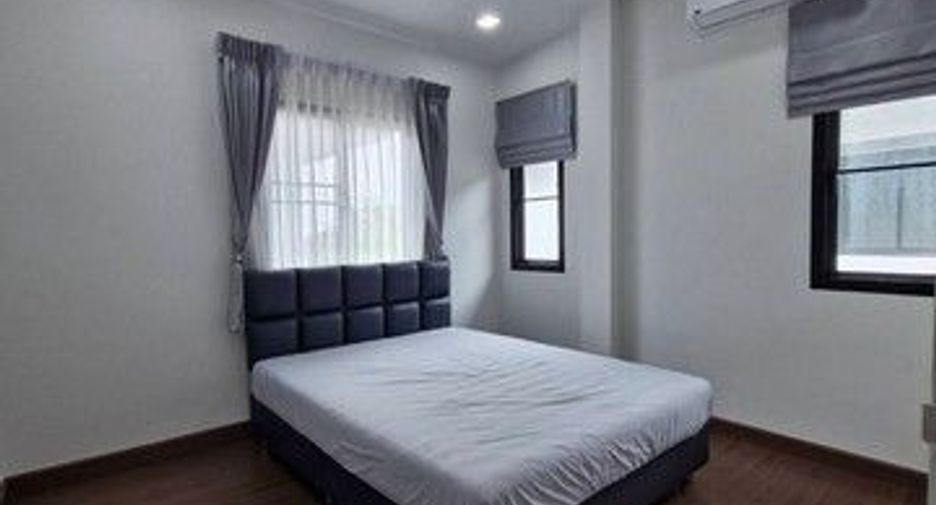 Haus zur Miete mit 4 Zimmer in Bang Len, Nakhon Pathom