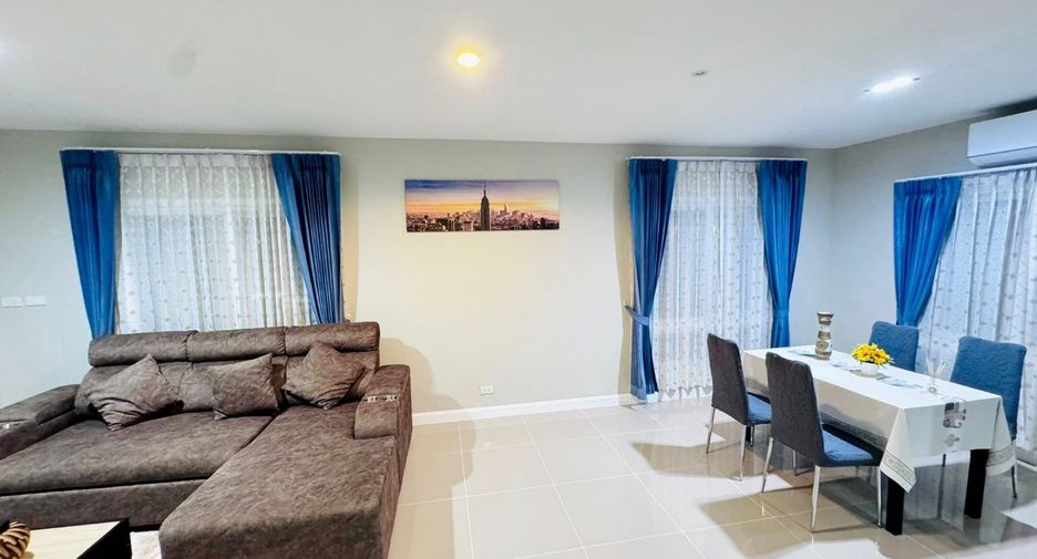 For rent 3 bedrooms house in Mueang Chiang Mai, Chiang Mai