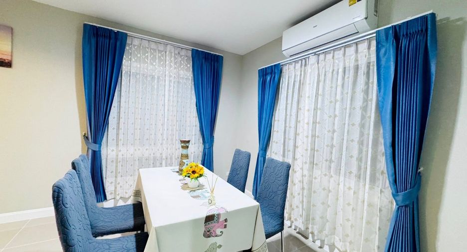 For rent 3 bedrooms house in Mueang Chiang Mai, Chiang Mai
